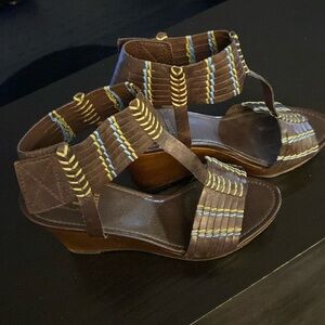 🍍DECREE WEDGE🍍VELCRO WRAP🍍SIZE 8🍍